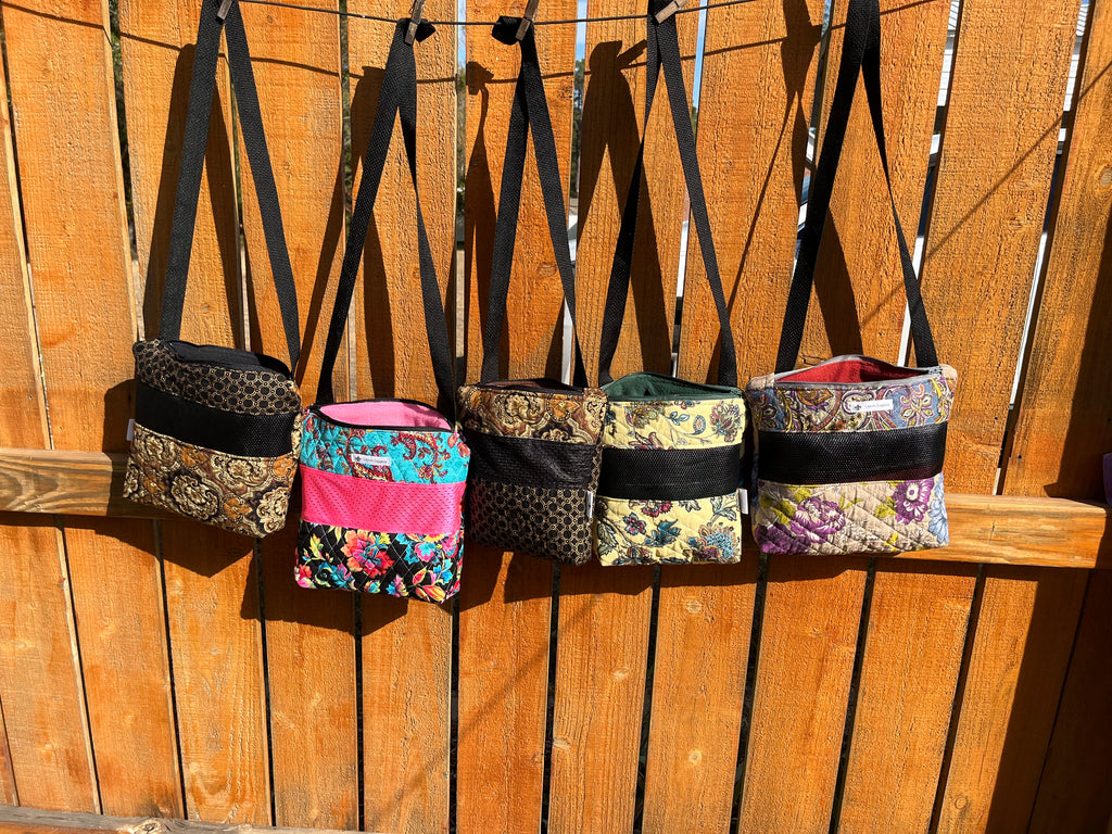 Sugar Glider, Bonding bag, travel pouch/purse, pocket pet